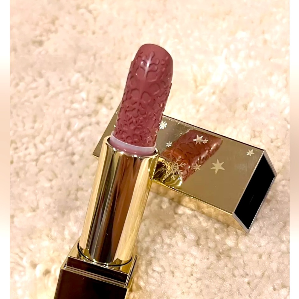 Estee Lauder Pure Color Envy Lipstick #561 INTENSE NUDE .12 oz Holiday version